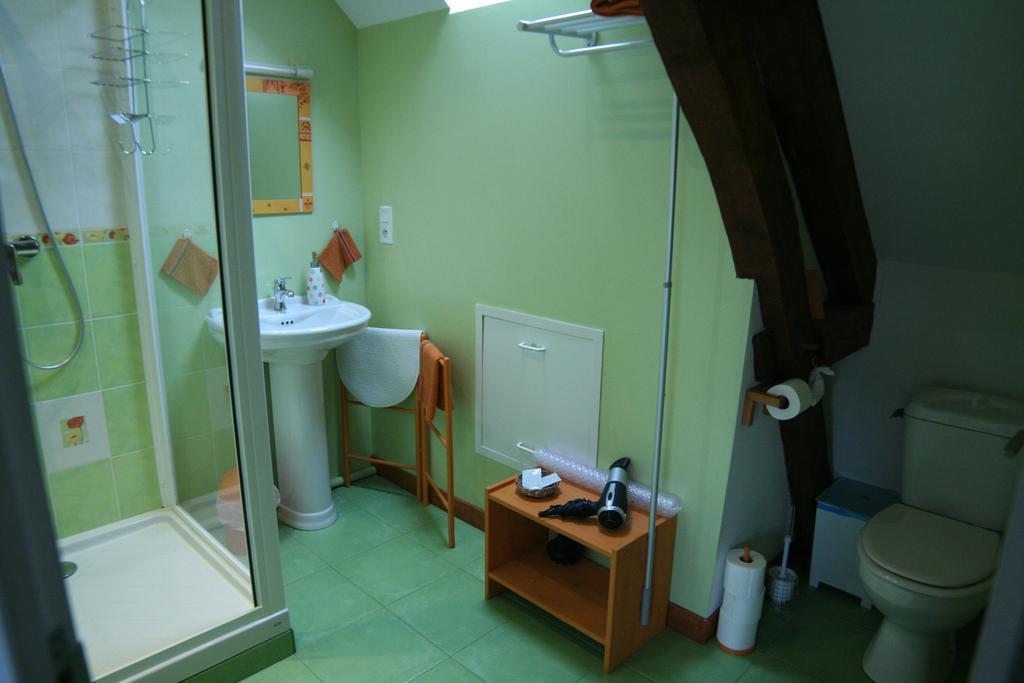 Chambre D'Hotes Du Domaine De La Haute Poignandiere Saint-Germain-de-la-Coudre Szoba fotó